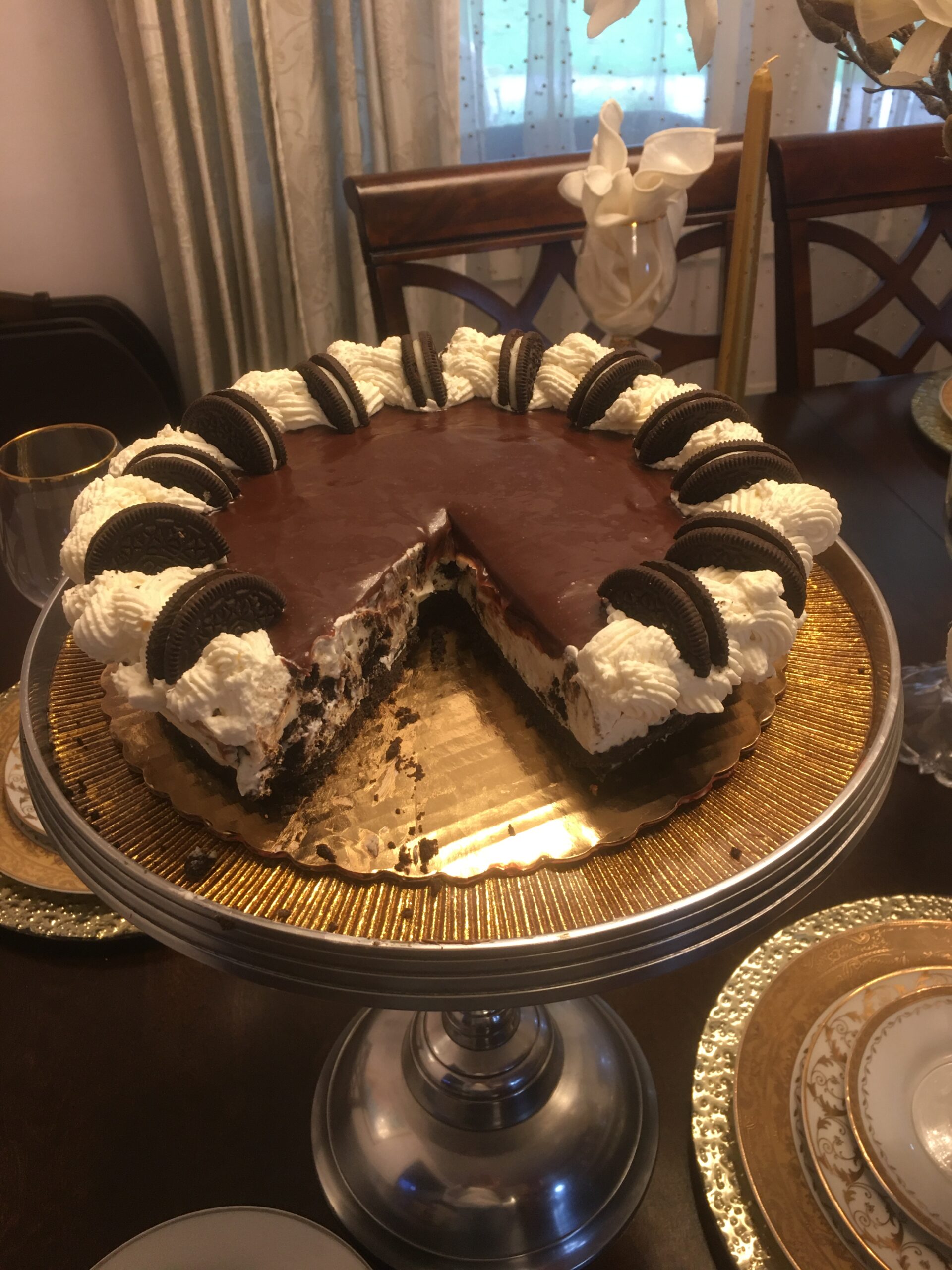 Oreo Cookie Cheesecake